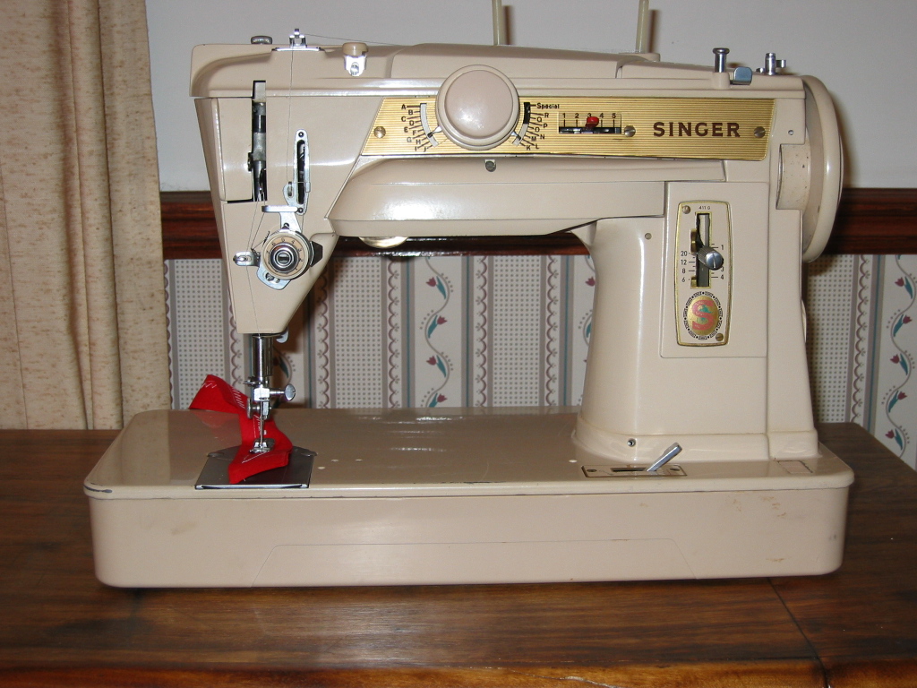 Singer 411G